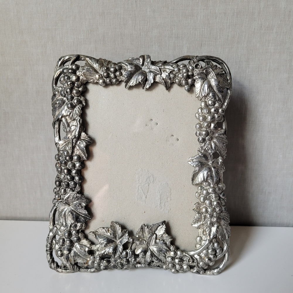 Vintage Signed Pewter Grapevine Picture Frame 3.5x5 Grape Leaves Cottagecore